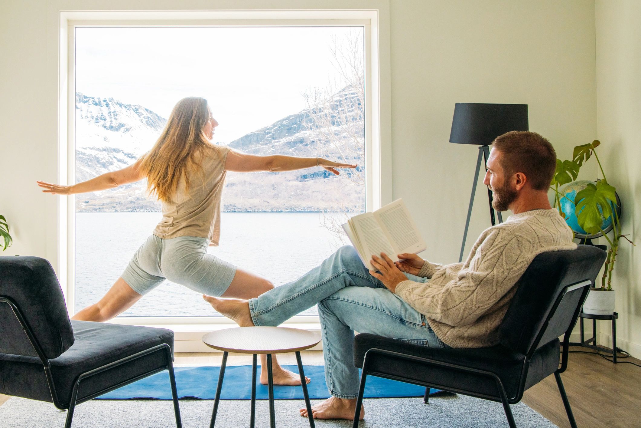 White Mountains vacation rental living room